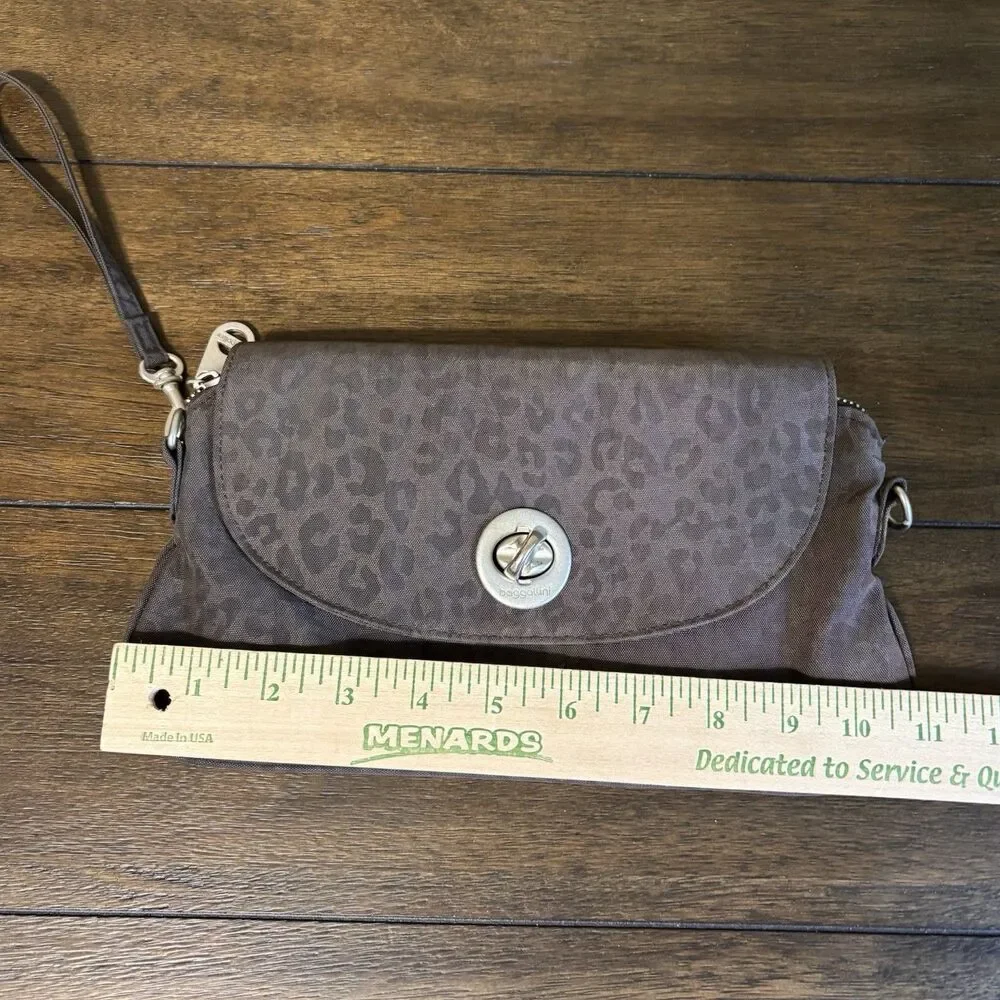 Baggallini Small Monaco wristlet Brown Leopard Print Wrist Strap Only